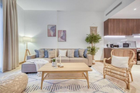 1 Bedroom Apartment in La Mer Beachfront